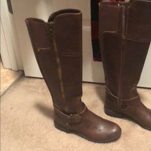 Guess boots